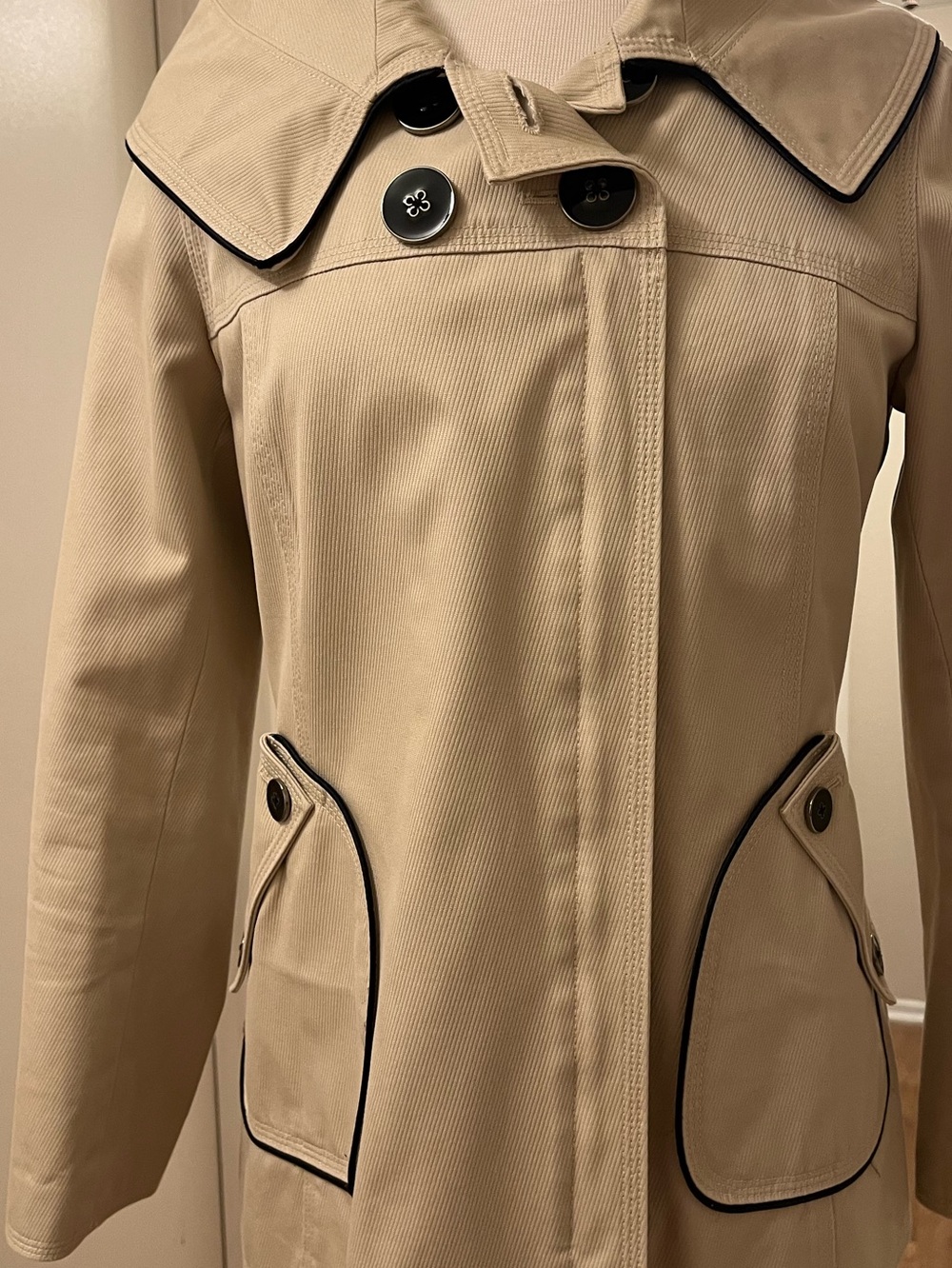 Soia & Kyo Tan/Beige Double-Breasted Trench Jacket with Black Contrast Piping